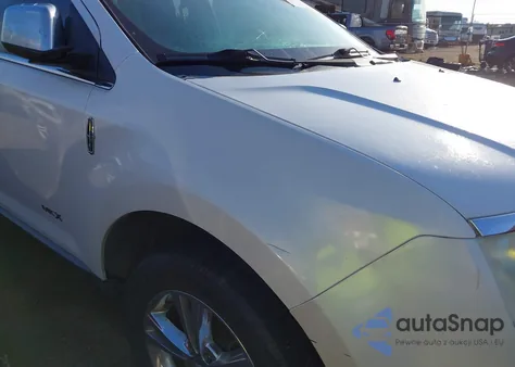 2010 Lincoln Mkx z USA, uszkodzony, nr VIN 2LMDJ6JC1ABJ33330